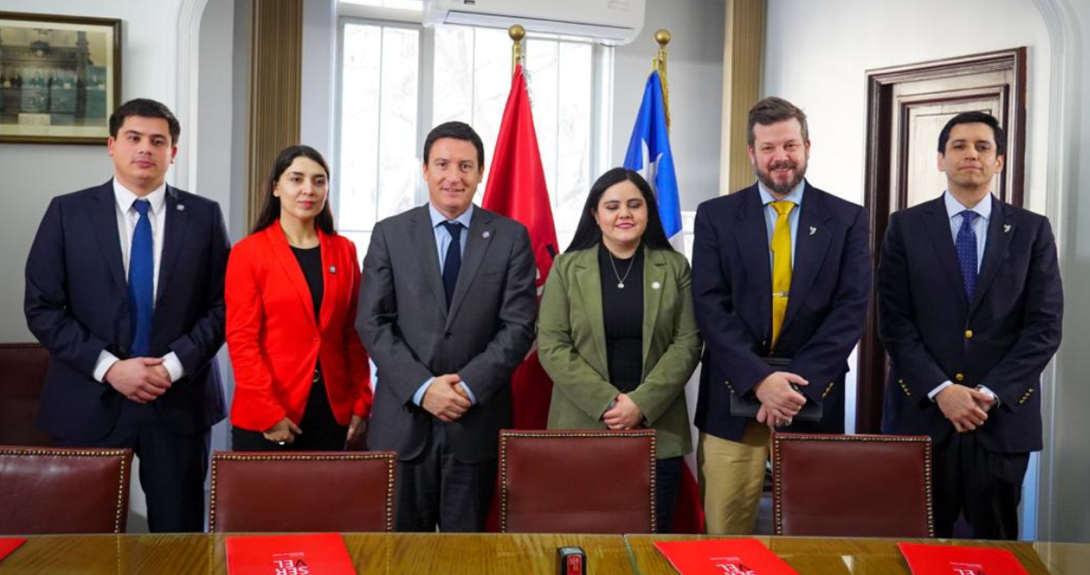 Republicanos, PSC y PNL se unen en 'Cambio por Chile' para las elecciones parlamentarias