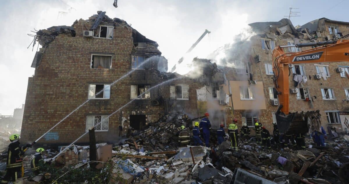 Rusia ataca deliberadamente la delegación de la UE en Kiev durante bombardeos que dejan 14 civiles muertos