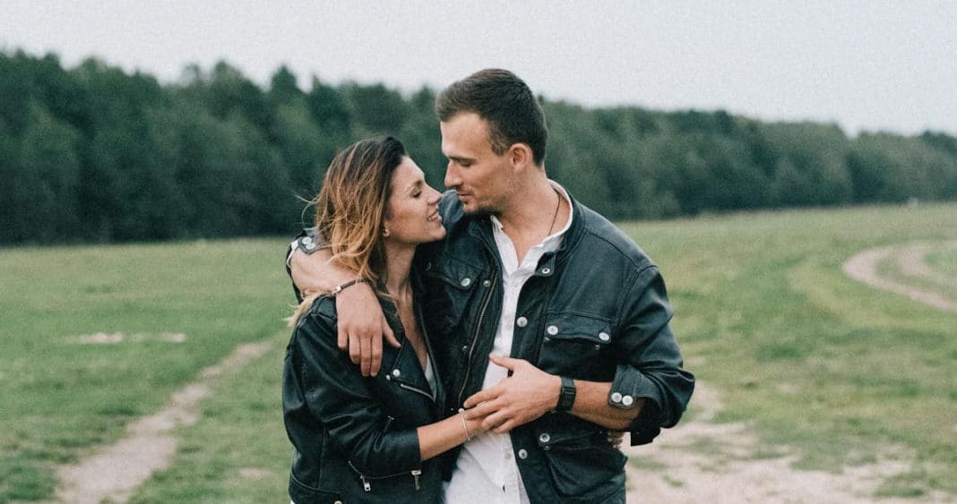 Señales de que has encontrado a tu pareja ideal, según un experto