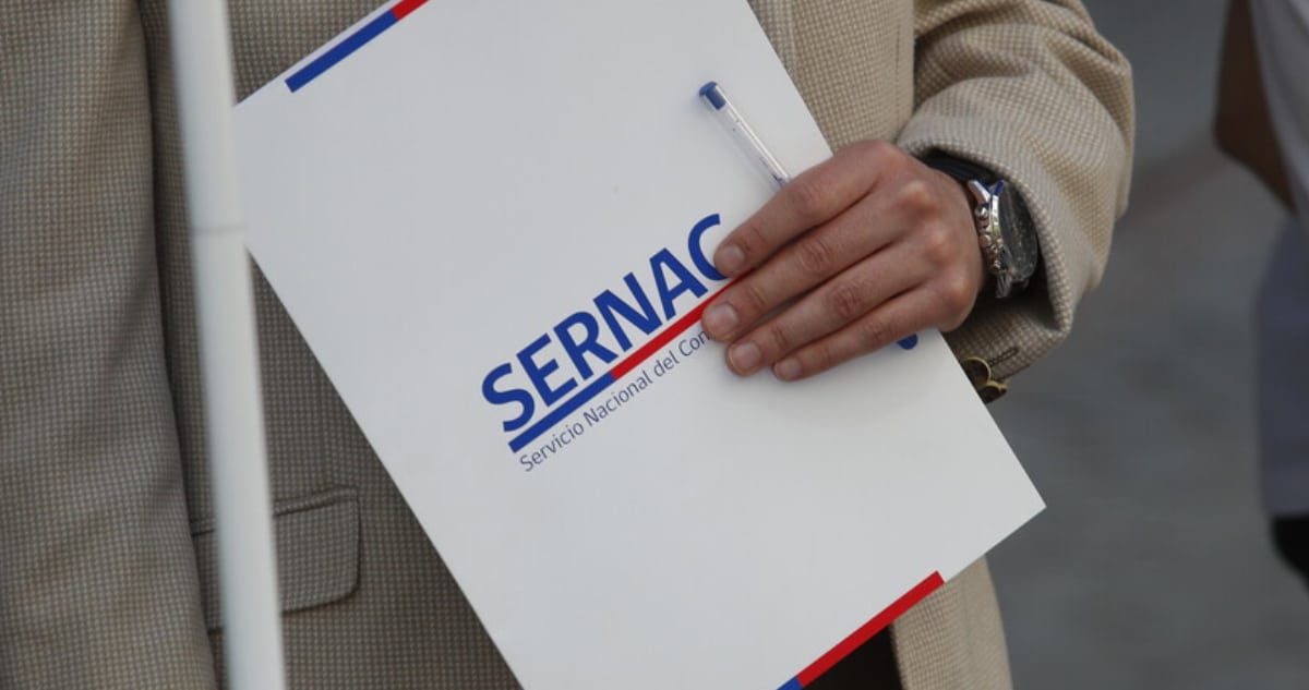 Sernac Carece de Plan de Contingencia para Reclamos Masivos, Revela Informe de la Contraloría