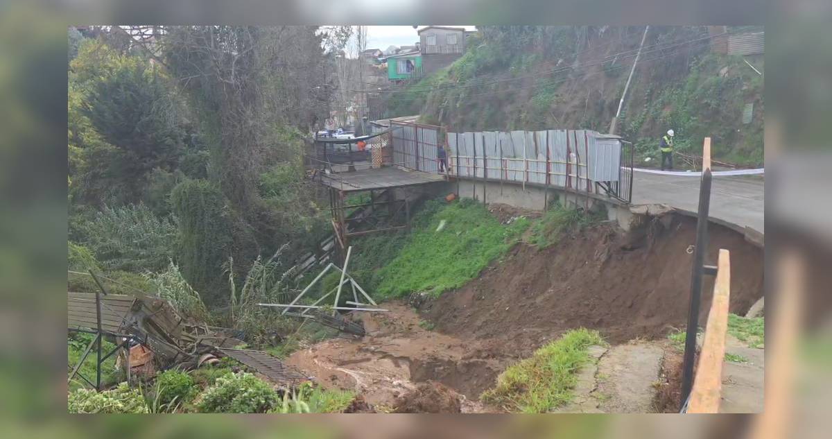 Socavón en Viña del Mar: Esfuerzos Coordinados para Estabilizar el Terreno y Apoyar a las Familias Afectadas