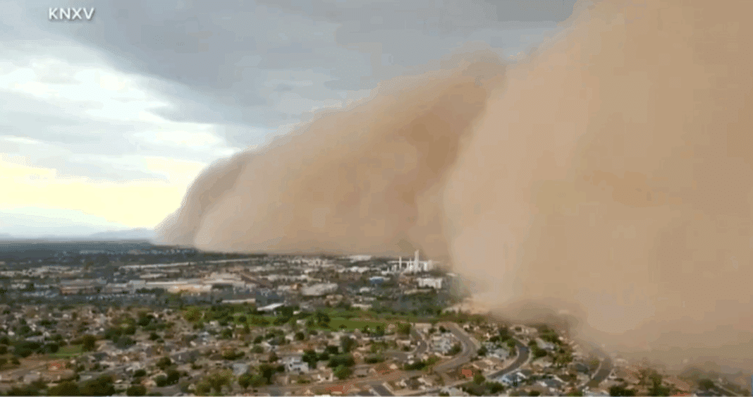 Tormenta de Arena Envuelve Phoenix: Apagones Masivos y Vuelos Cancelados