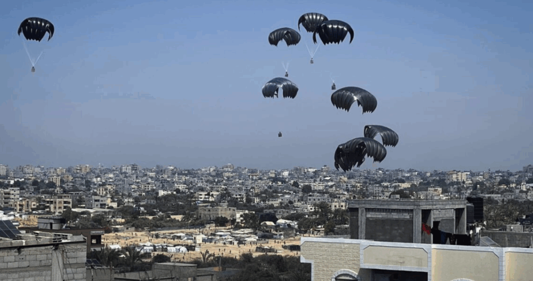 Tragedia en Gaza: Muere enfermero por falla en paracaídas de ayuda aérea