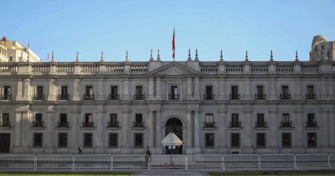 Tragedia en La Moneda: Familia de gásfiter fallecido exige respuestas y justicia