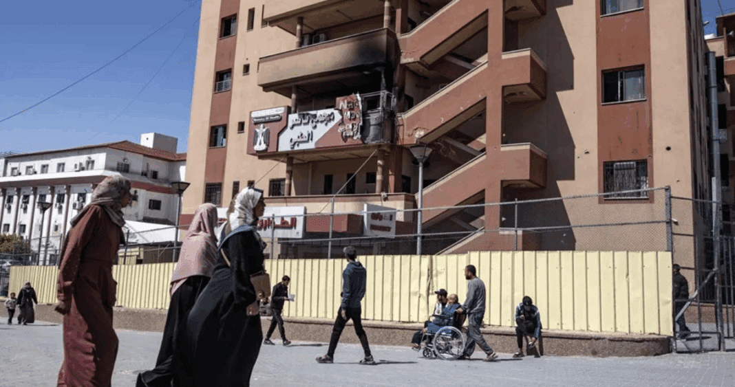 Tragedia en el hospital Nasser de Gaza: 14 muertos en ataque israelí