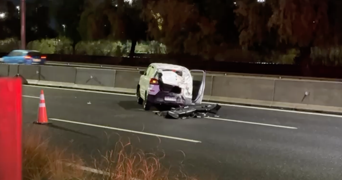 Tragedia en la Costanera Norte: Conductora ebria choca y mata a amigo en el maletero