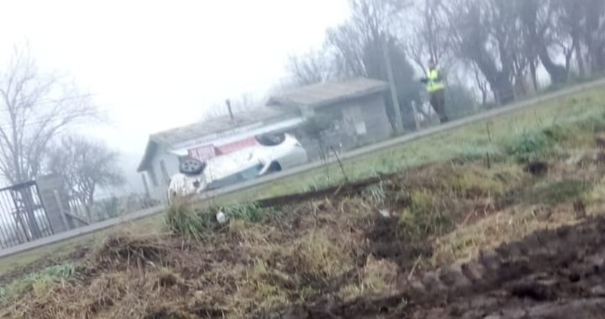 Trágica Caída de Vehículo en Zanja: Joven Copiloto Pierde la Vida en Bulnes