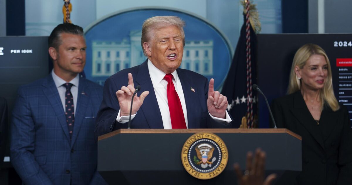 Trump Asegura a Líderes Europeos: Solo Zelenski Negociará Cesiones Territoriales