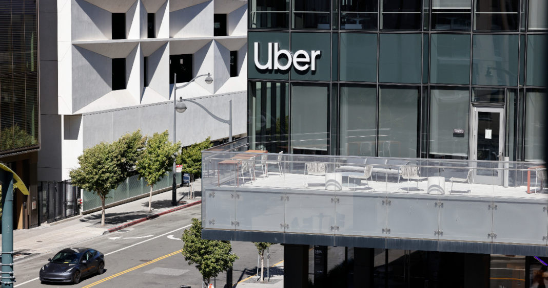 Uber Acelera: Récord de Beneficios y Recompra Millonaria de Acciones