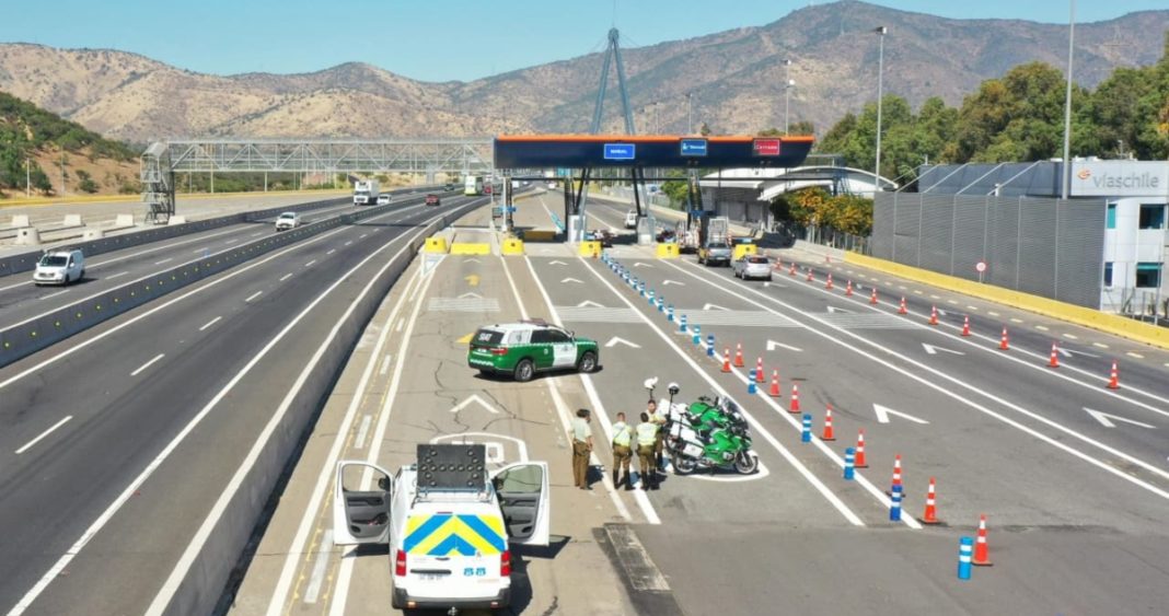 Valparaíso se Prepara para el Fin de Semana Largo: Peaje, Restricciones y Seguridad Vial