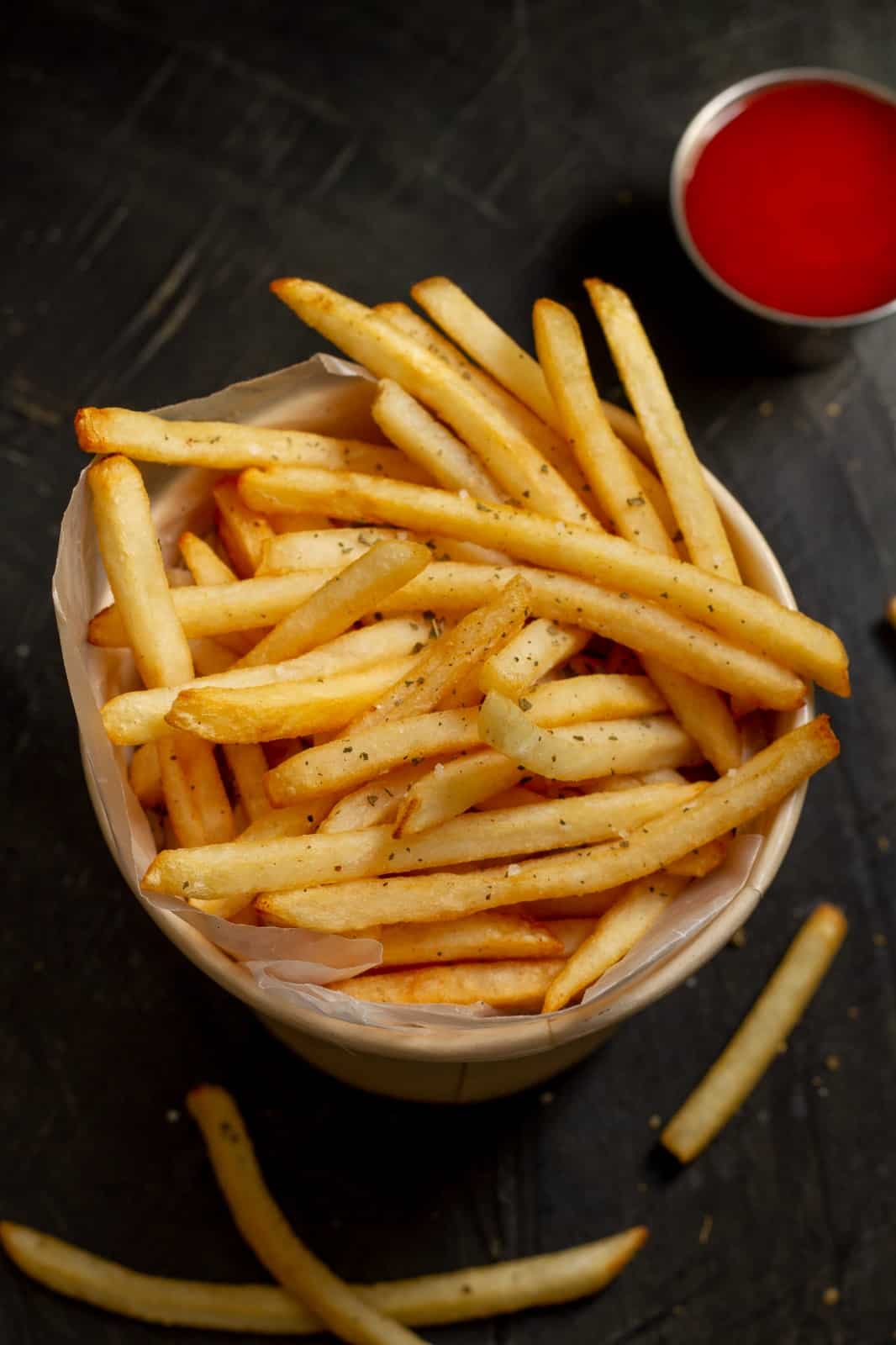 ¡Las Papas Fritas Reinan en Chile! Más de 10 Millones de Porciones Vendidas en 2022