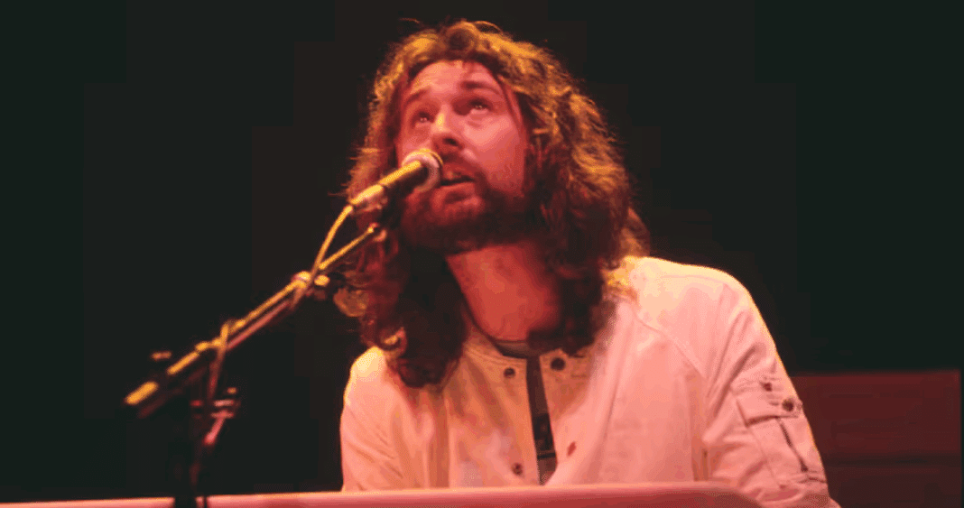 Adiós a la voz inconfundible de Supertramp: Fallece Rick Davies a los 81 años