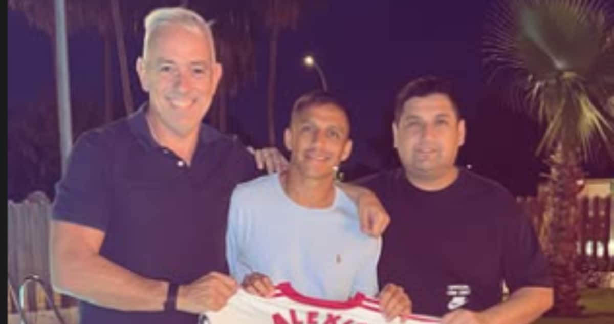 Alexis Sánchez Asume el Emblemático Dorsal '10' en el Sevilla