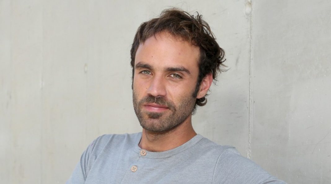 Amor Renovado: Felipe Rojas Encuentra Felicidad con Actriz Carola Arriagada