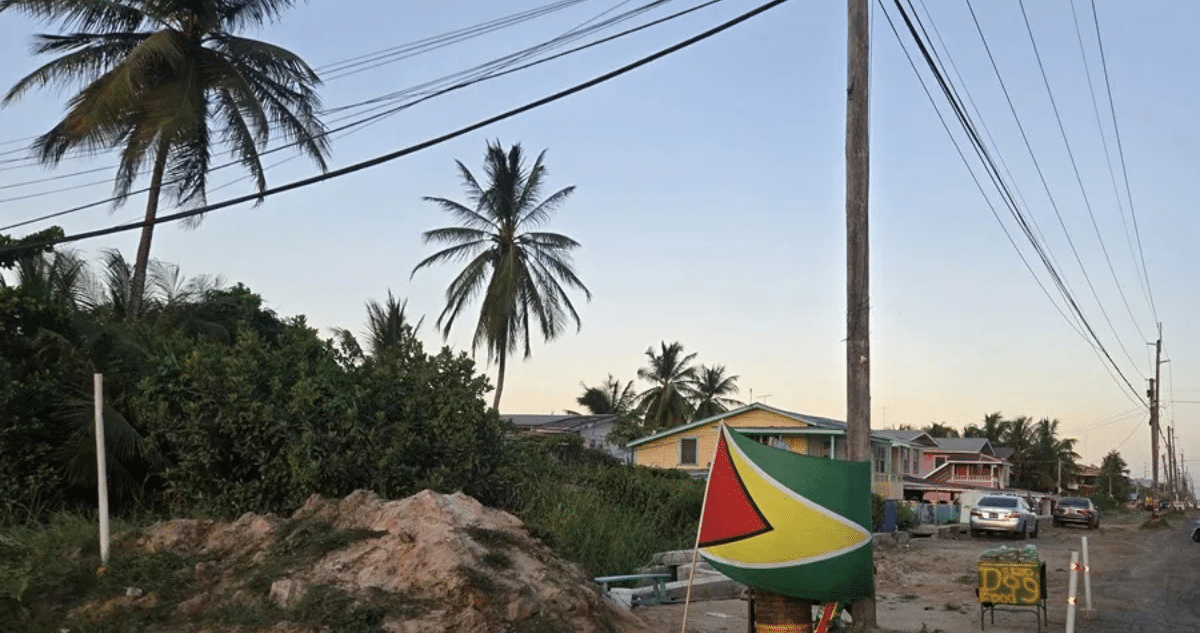 Ataque a patrulla electoral en la disputa del Esequibo: Guyana denuncia disparos desde Venezuela