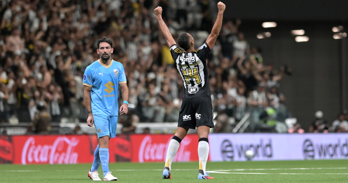 Atlético Mineiro Escapa de Vergüenza Ante Bolívar con Gol Agónico y Avanza a Semifinales de Sudamericana