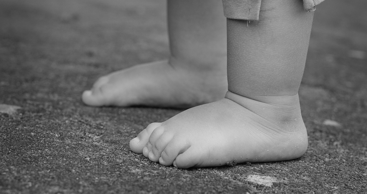 Bebé de 1 año hospitalizado tras brutal agresión de su padre en Cañete