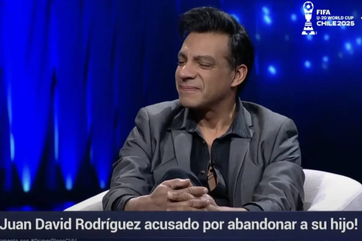 Cantante niega paternidad de hijo en programa de TV:
