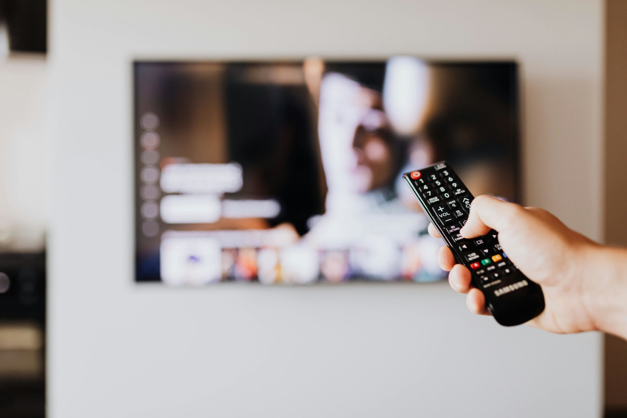 Cuidado con las Aplicaciones de Streaming Gratuitas: Descubre los Riesgos Ocultos