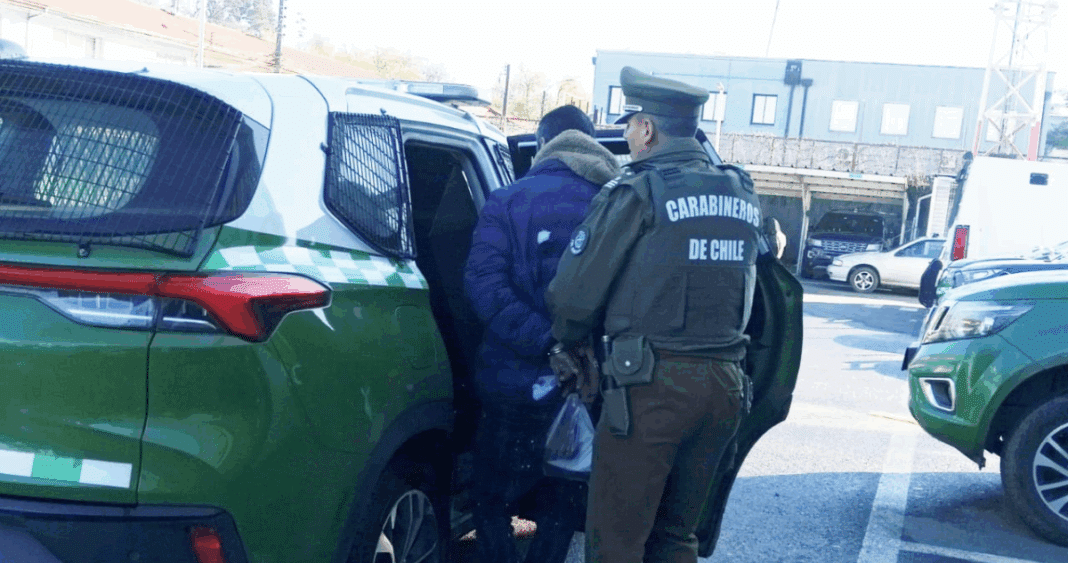 Delincuente Reincidente Detenido Robando Pizzería en Chillán, Pero Queda Nuevamente en Libertad
