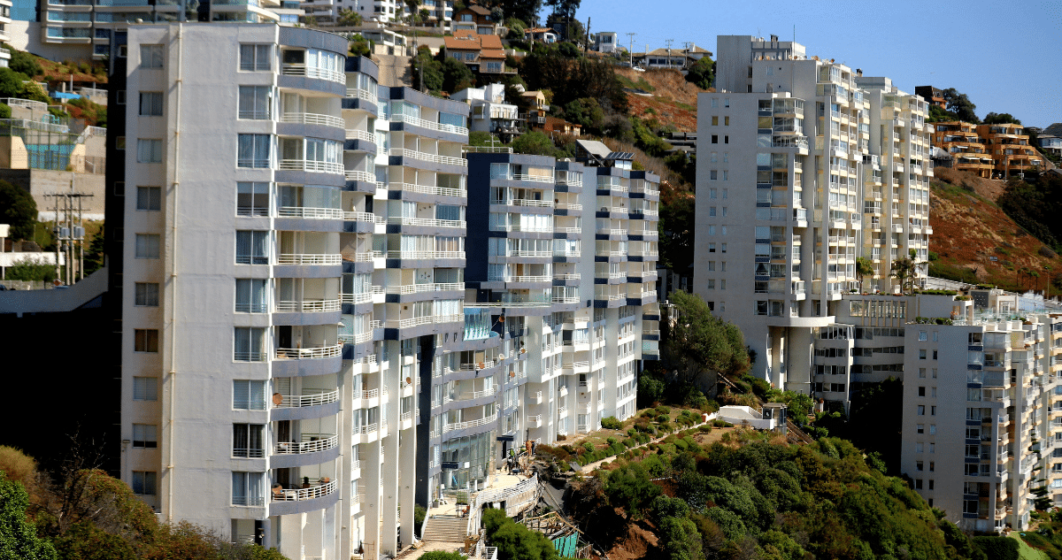 Edificio Euromarina II de Viña del Mar: De la Inhabilitación a la Seguridad Estructural