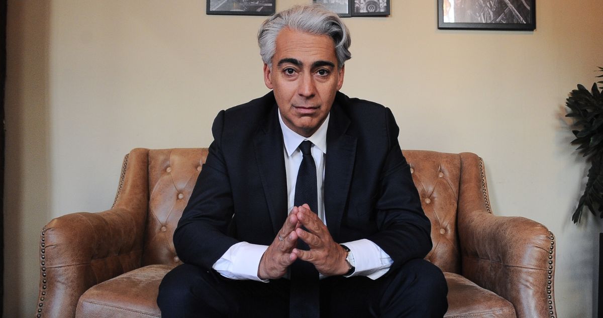 Enríquez-Ominami: Un Candidato Independiente con Visión Progresista y Pragmática