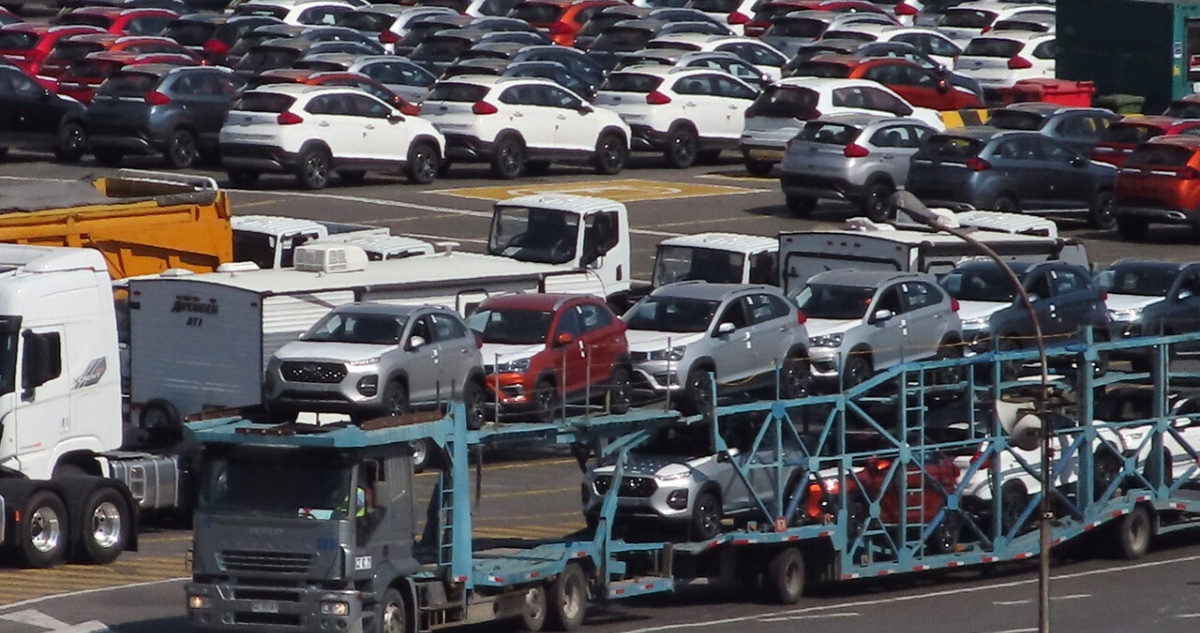 Falla en la Tesorería paraliza la venta de miles de vehículos nuevos en Chile