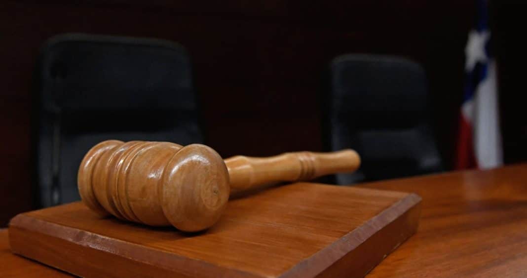 Funcionaria del Poder Judicial Niega Acusaciones y Anuncia Apelación