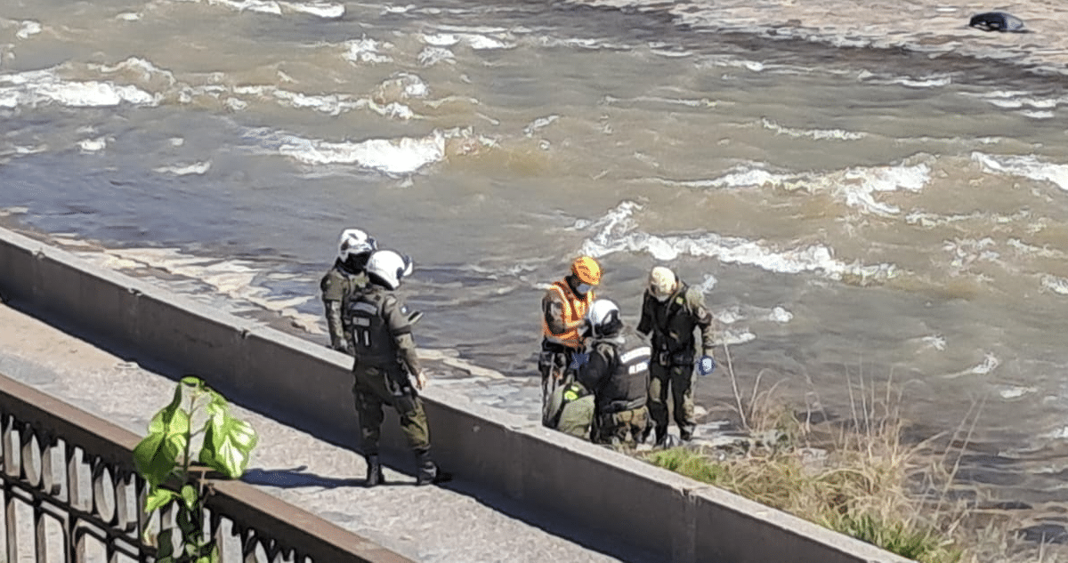 Hallazgo Trágico en el Río Mapocho: Cuerpo Sin Vida Encontrado en Providencia