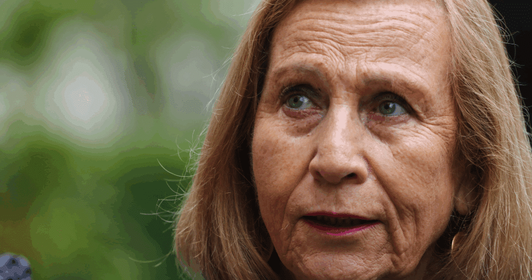Helia Molina Defiende el Aborto Legal: