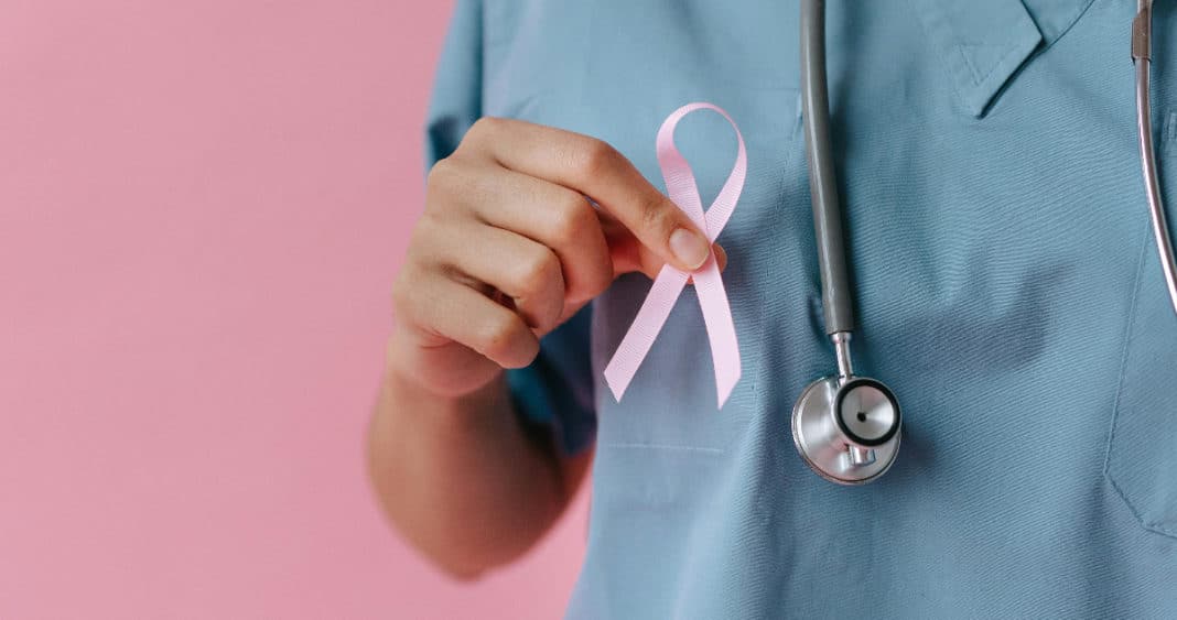 Inmunoterapia Revolucionaria: Minsal Ofrece Tratamiento Gratuito Contra el Cáncer de Mama Triple Negativo