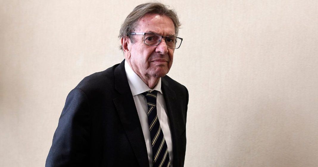 Jaime Gazmuri asume la presidencia de TVN con compromiso de pluralidad y apertura