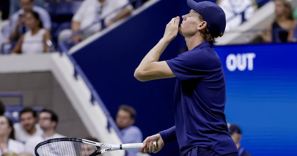 Jannik Sinner Conquista su Tercera Final de Grand Slam del Año en el US Open
