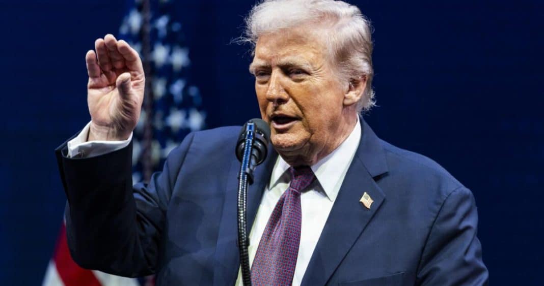 Jueza Bloquea Intento de Trump de Destituir a Gobernadora de la Reserva Federal