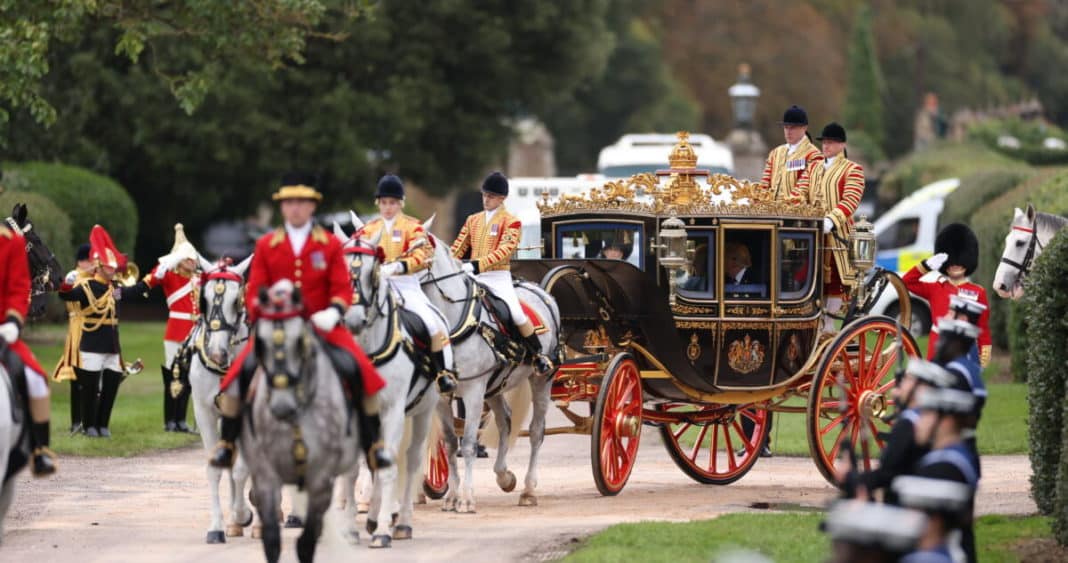 La Majestuosa Bienvenida del Rey Carlos III a Trump en Windsor