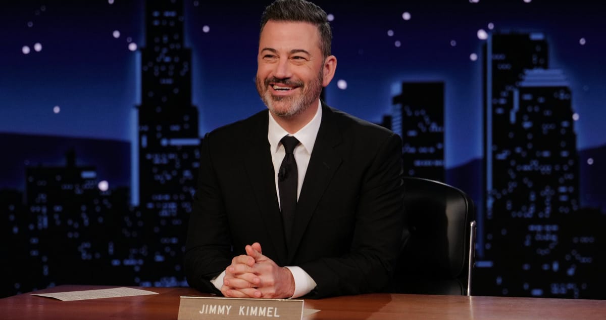 La Polémica Suspensión de Jimmy Kimmel: Cuando la Libertad de Expresión se Enfrenta a la Narrativa Política