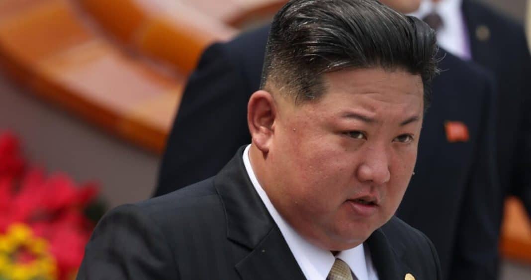 Líderes de Corea del Norte y del Sur se reúnen en China, pero tensiones persisten