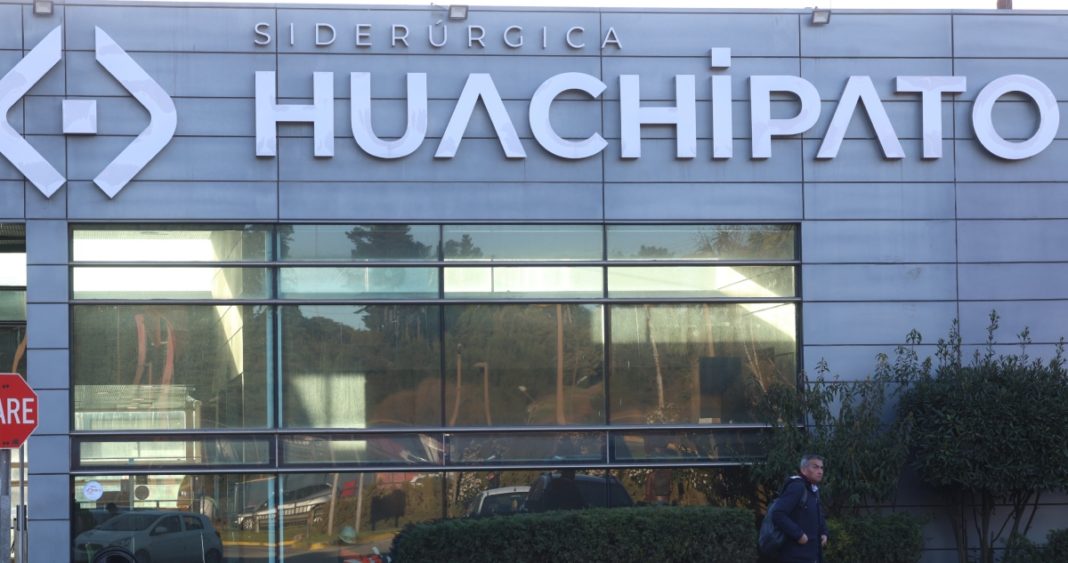 Más del 40% de Extrabajadores de Huachipato Encuentran Nuevo Empleo: Gobierno Destaca Éxito del Plan de Fortalecimiento Industrial