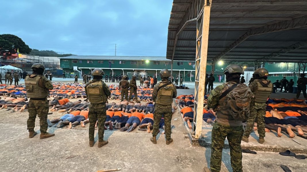 Masacre en cárcel ecuatoriana: 17 muertos en enfrentamiento entre bandas rivales