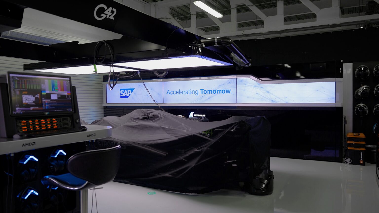 Mercedes-AMG PETRONAS F1 Team Accelerates Precision and Performance with SAP Cloud ERP