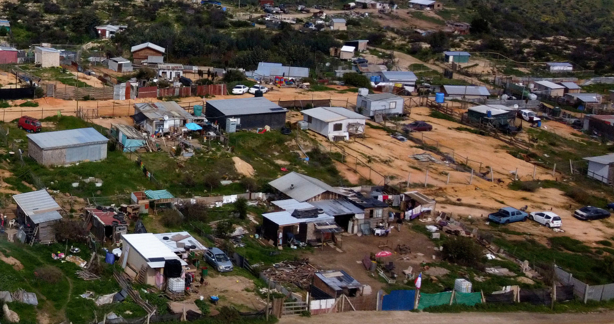 Ocupantes de Toma Calicheros Presentan Recurso para Evitar Demolición