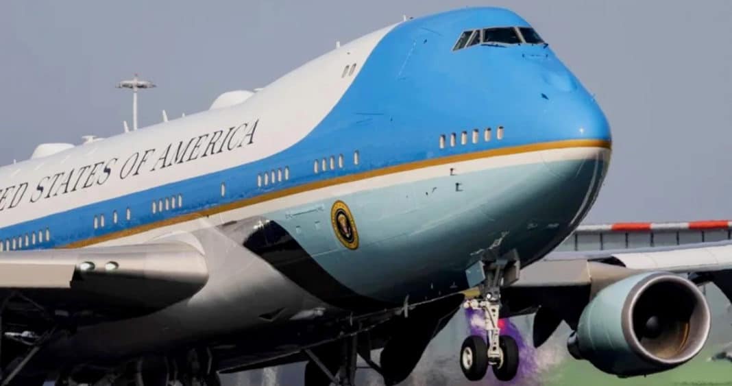 Piloto de avión comercial reprendido por volar cerca del Air Force One: