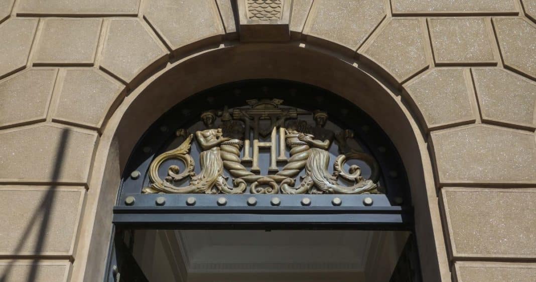 Presupuesto 2026: Recortes y Aumentos Regionales Tras Caída Nacional
