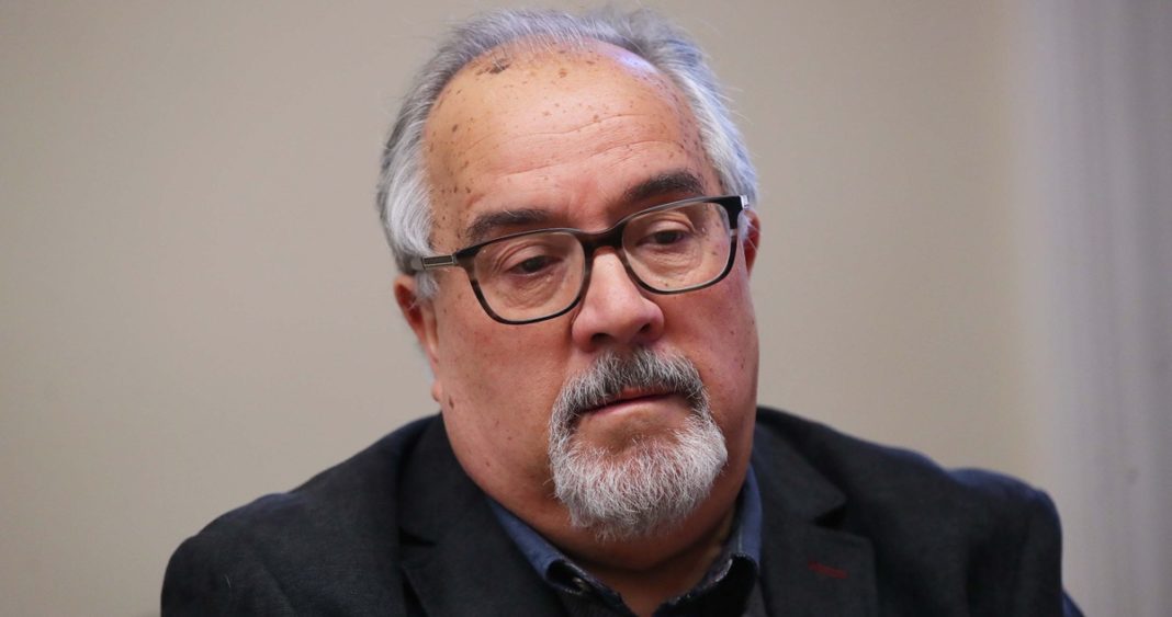 Ramón Díaz Eterovic, el maestro de la novela negra chilena, gana el Premio Nacional de Literatura 2025