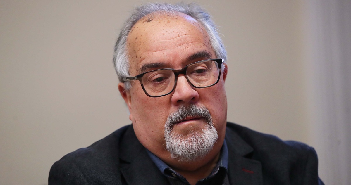 Ramón Díaz Eterovic, el maestro de la novela negra chilena, gana el Premio Nacional de Literatura 2025