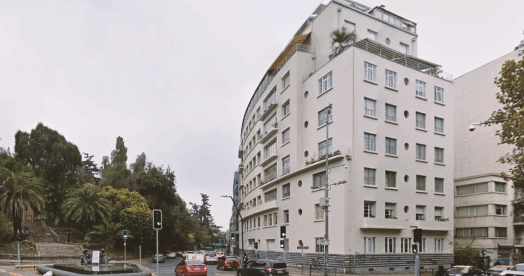 Revitalizar lo Existente: La XXIII Bienal de Arquitectura Desafía la Demolición y Reconstrucción