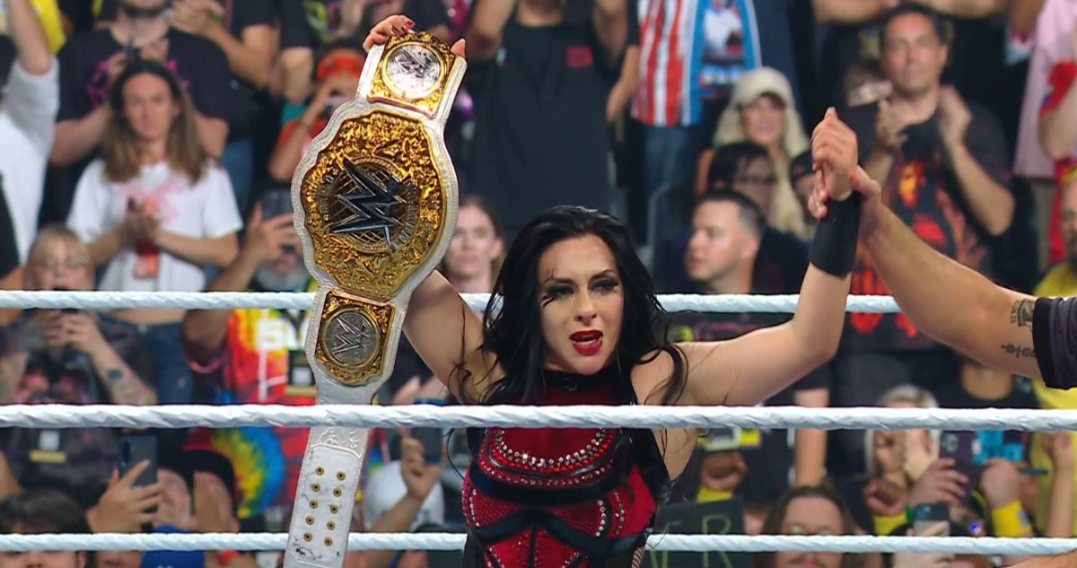 Stephanie Vaquer Hace Historia: La Chilena Conquista el Campeonato Mundial Femenino de la WWE