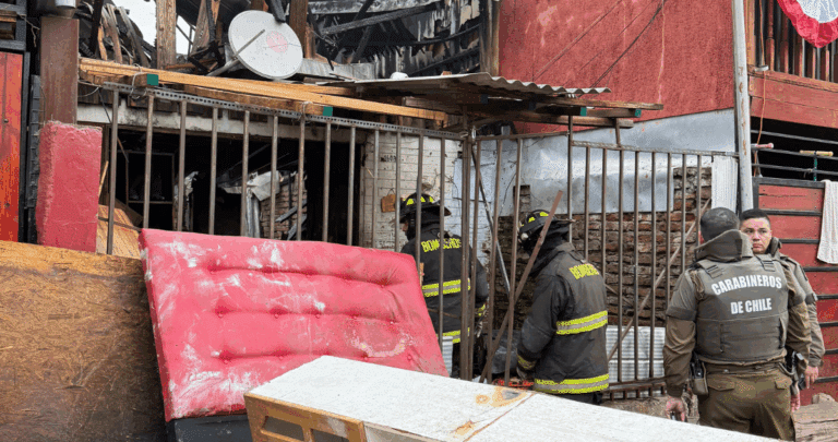 Trágico Incendio en La Pintana: Una Víctima Mortal y Cinco Viviendas Afectadas