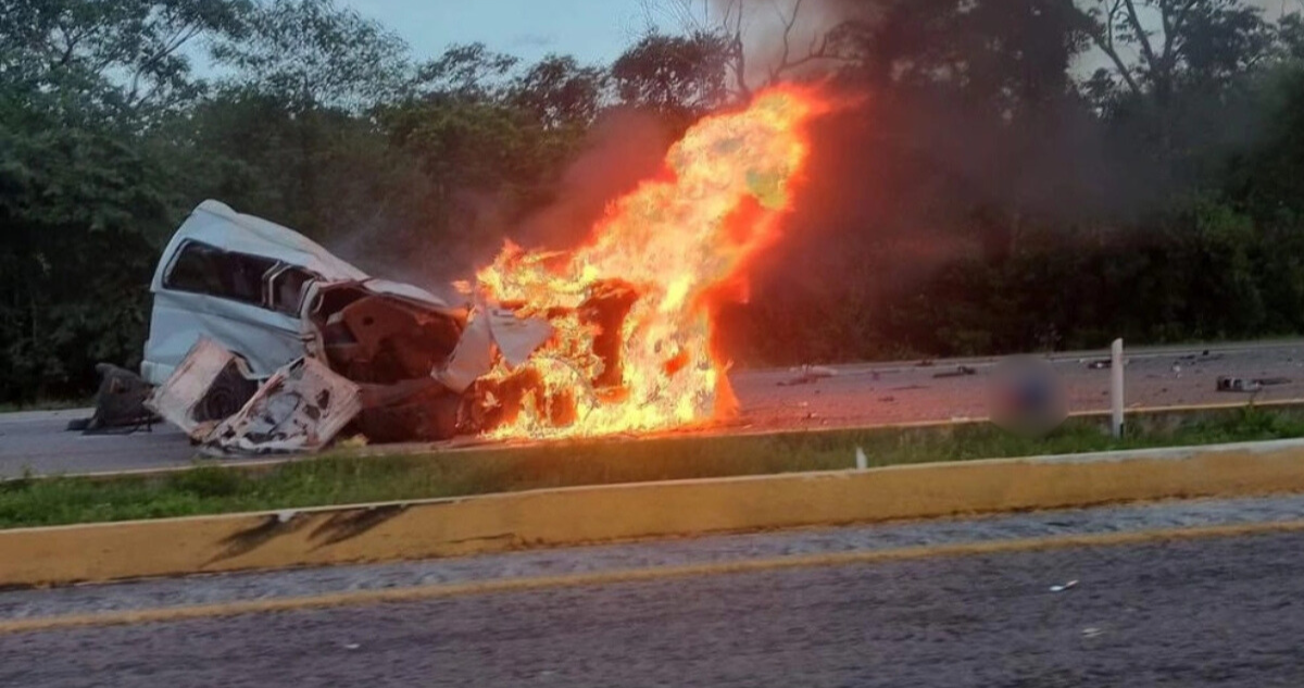 Trágico choque múltiple en Yucatán deja al menos 15 muertos