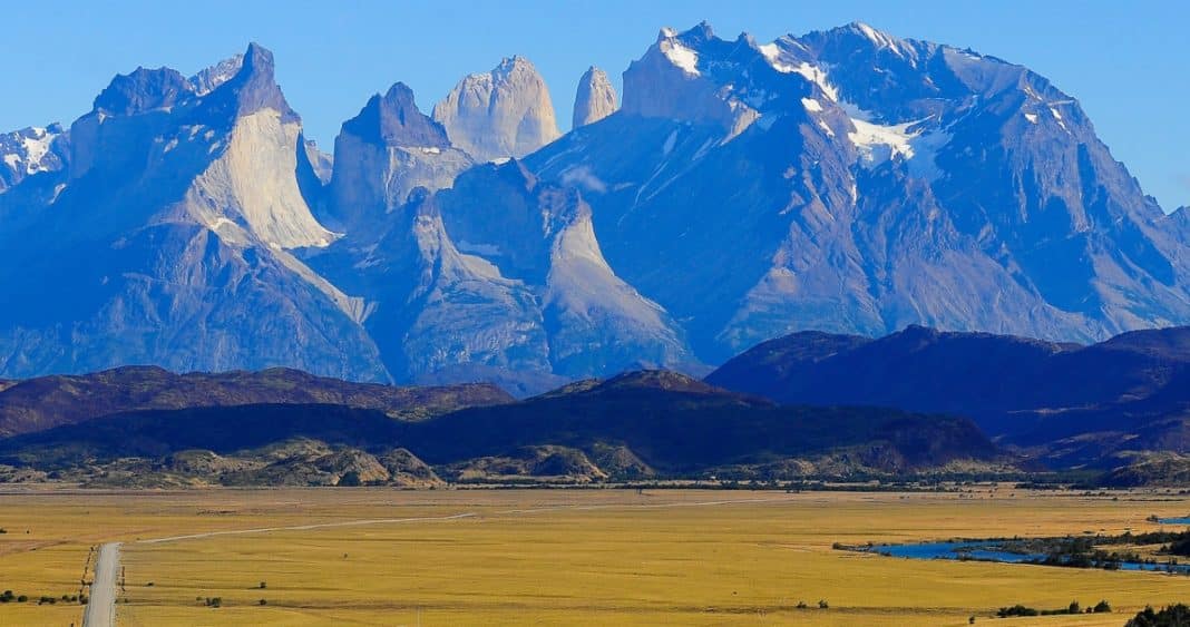 Valparaíso, el destino turístico chileno en declive: Cadem revela las preferencias de los viajeros